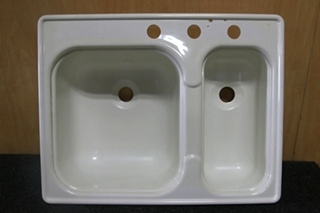 NEW/OLD STOCK DOUBLE PLASTIC KITCHEN SINK SIZE: 24-3/4 X 19-3/8