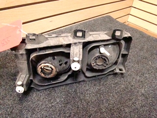 USED FLEETWOOD AMERICAN EAGLE HEADLIGHT SET 20-366 SIZE: 8 1/4L