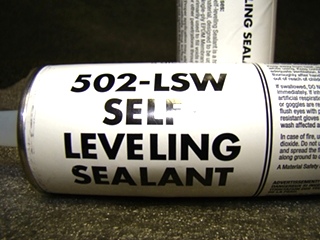 NEW RV/MOTORHOME SELF-LEVELING SEALANT (WHITE) 10.3 OZ TUBES 