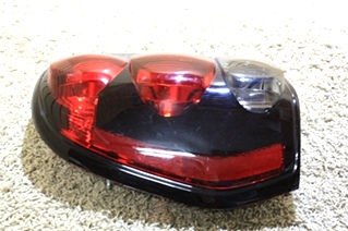 USED '07 - '15 NEWMAR ESSEX TAIL LIGHT LENS SET FOR SALE