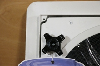 DOMETIC FAN-TASTIC VENT FAN FV2200 RV ACCESSORIES FOR SALE