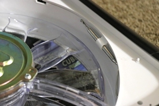 DOMETIC FAN-TASTIC VENT FAN FV2200 RV ACCESSORIES FOR SALE