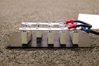 USED HOUSE 12V CIRCUIT BREAKERS PANEL RV PARTS FOR SALE
