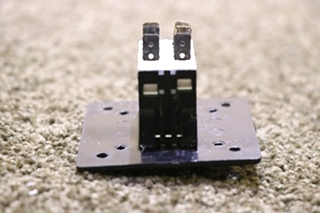 USED MOTORHOME CAREFREE OF COLORADO RETRACT / EXTEND AWNING SWITCH PANEL FOR SALE