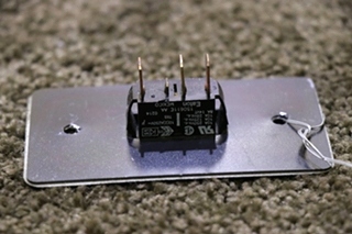 USED AE OASIS ELITE EXTEND/RETRACT AWNING SWITCH PANEL RV/MOTORHOME PARTS FOR SALE