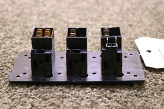 USED RV/MOTORHOME CAREFREE OF COLORADO AWNING 3 SWITCH PANEL FOR SALE